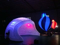 Perfektes Design Weiße aufblasbare Luna-Zelte mit LED-Licht im Fabrikpreis
