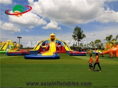 Animals Style Giant Inflatable Triangle Water Slide With Pool